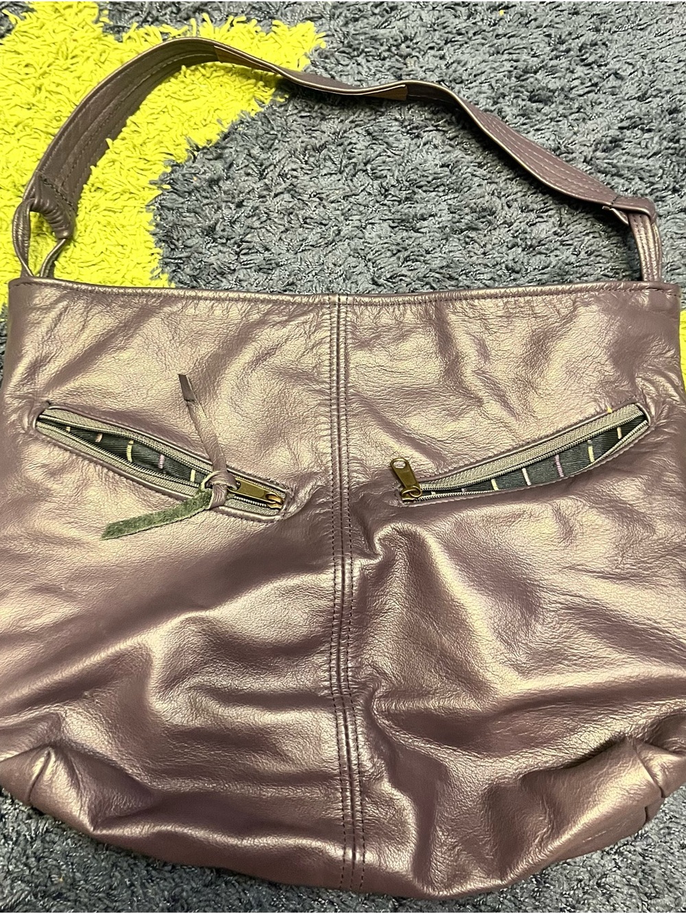 The Purse Peddler Metallic Plum Purple Leather Slouchy Hobo Shoulder Bag
